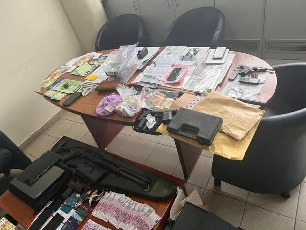 Κρήτη: Πάνω από 5 εκατ. ευρώ τα κέρδη του κυκλώματος που εκμεταλλευόταν αλλοδαπούς εργάτες  Πώς λειτουργούσε