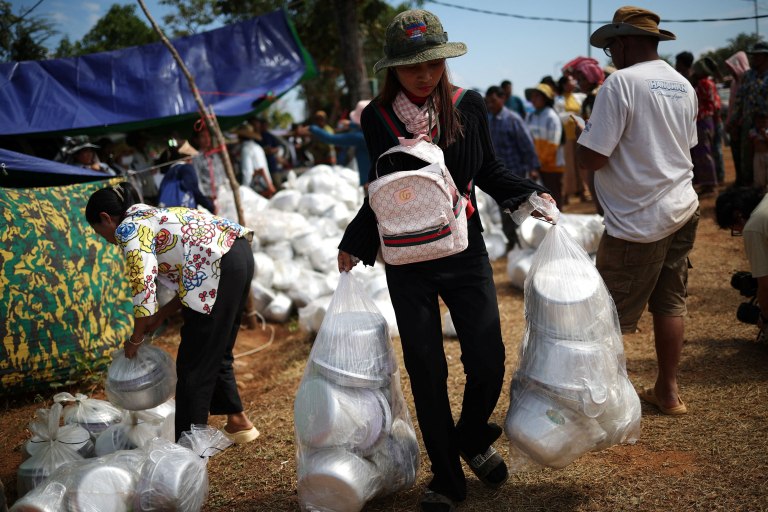 Τουλάχιστον 9 στρατιώτες