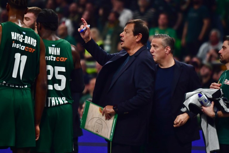 Παναθηναϊκός: Το κομβικό τάιμ-άουτ του Αταμάν που γύρισε το ματς με τον Ερυθρό Αστέρα