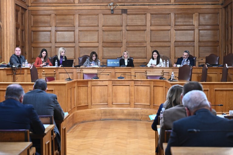 Εξεταστική για ΟΠΕΚΕΠΕ: Στη