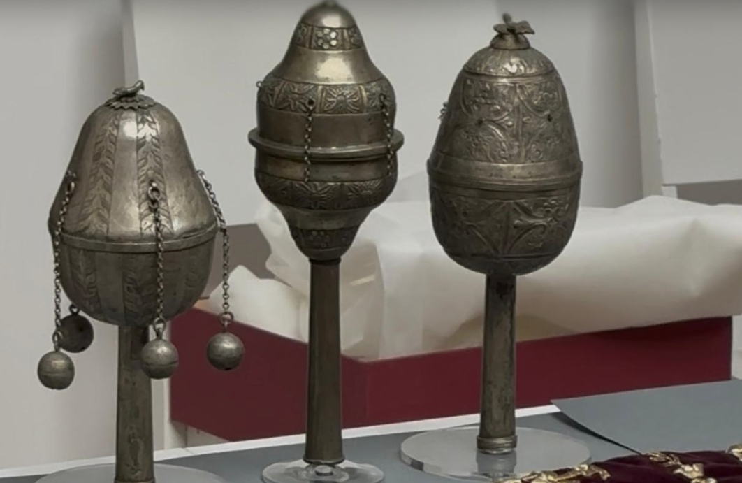 ΥΠΠΟ: Επαναπατρισμός 91 ελληνικών εβραϊκών κειμηλίων από την Πολωνία