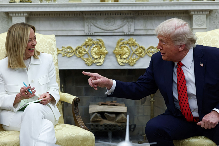 Ο Τραμπ τα έβαλε και με τη