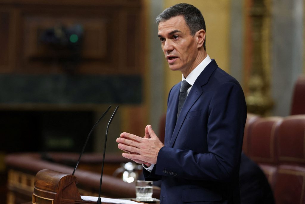 Πέδρο Σάντσεθ: Δεν μπορείς να παίζεις ρώσικη ρουλέτα με τις ζωές εκατομμυρίων