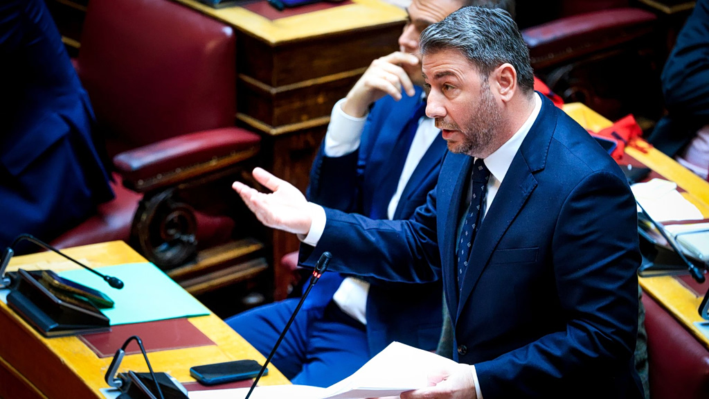 Ανδρουλάκης: Αίτημα για προ ημερησίας συζήτηση στη Βουλή για το κράτος δικαίου