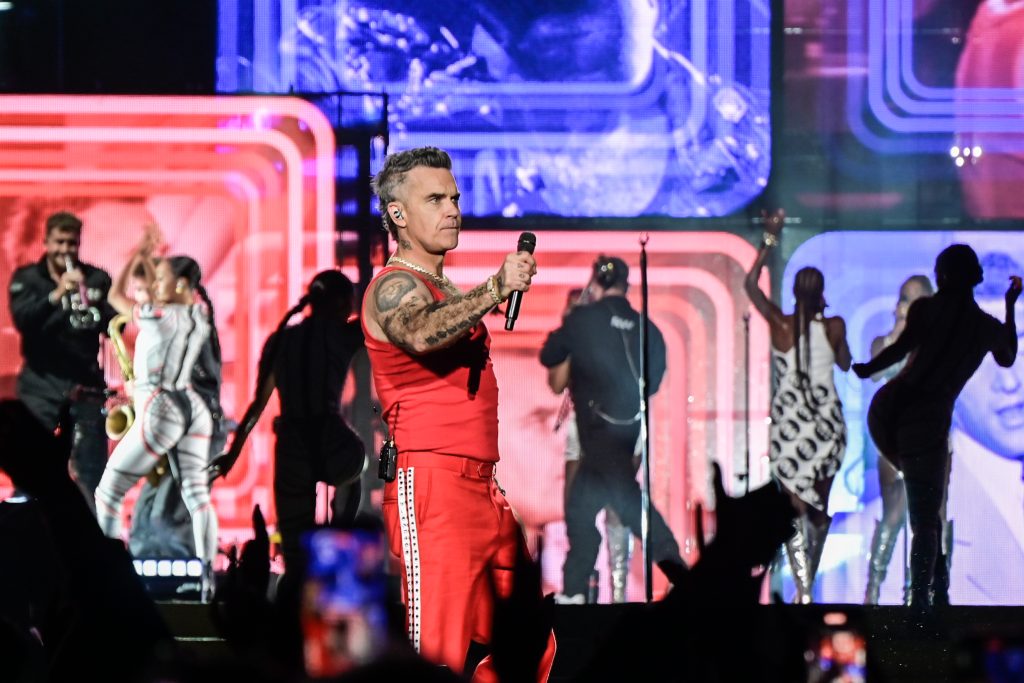 Ρόμπι Γουίλιαμς: Κατέρριψε