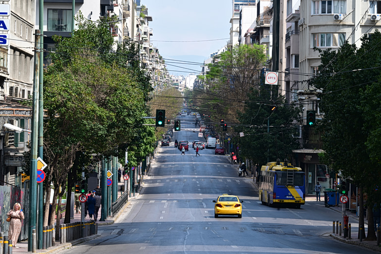 Άδεια η πόλη : Μία Αθήνα