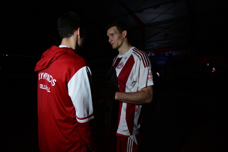 Προσωρινή διακοπή στον