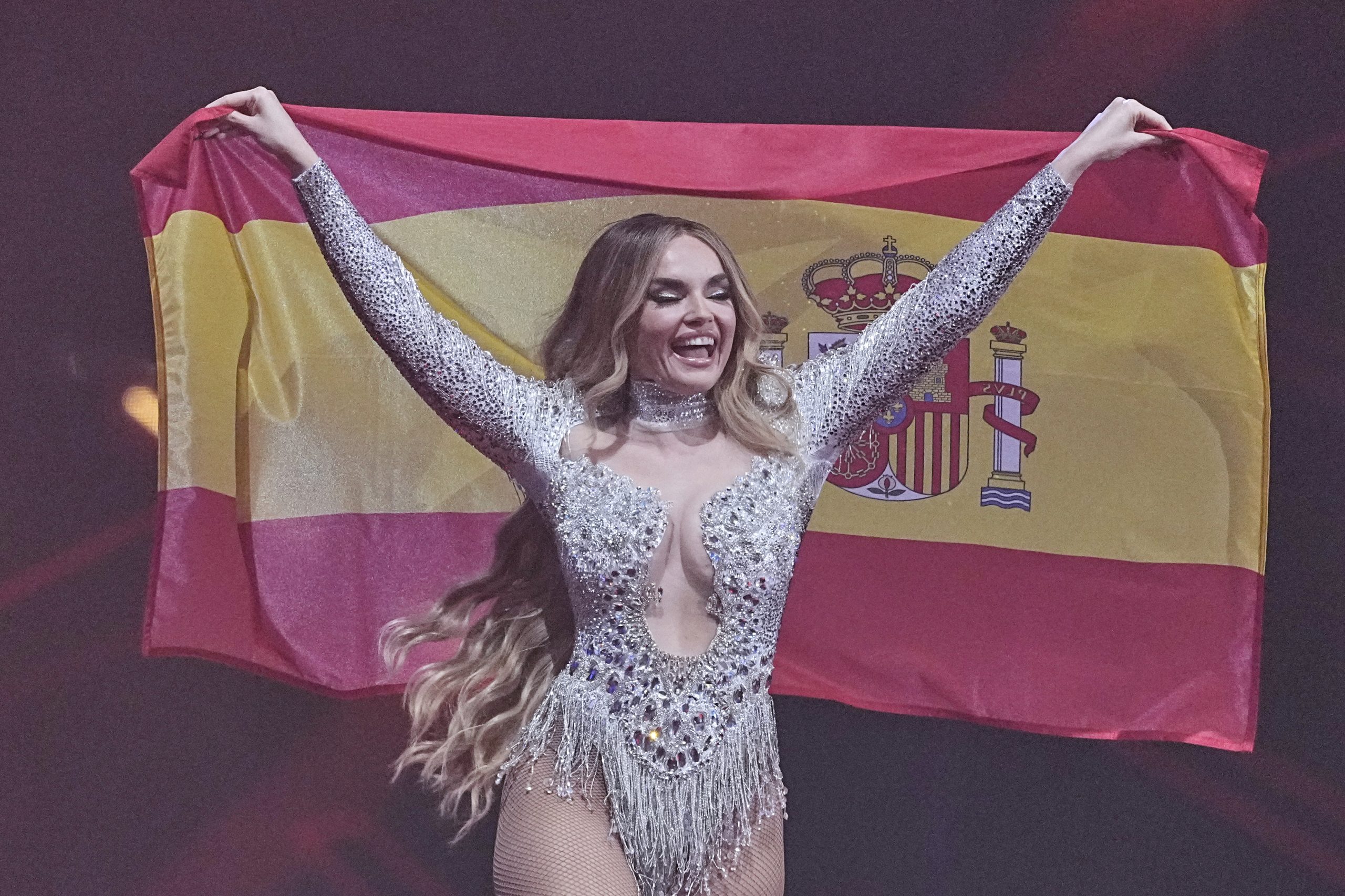 Ισπανία: Απειλεί να