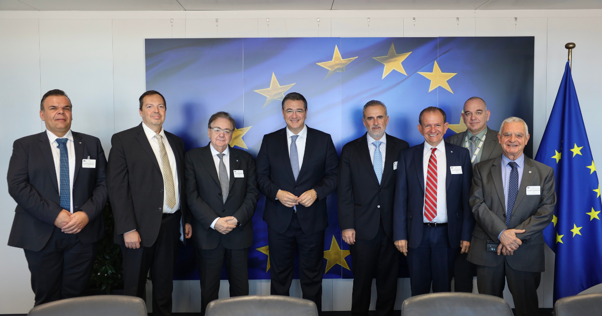 Συνάντηση του Διευθύνοντος