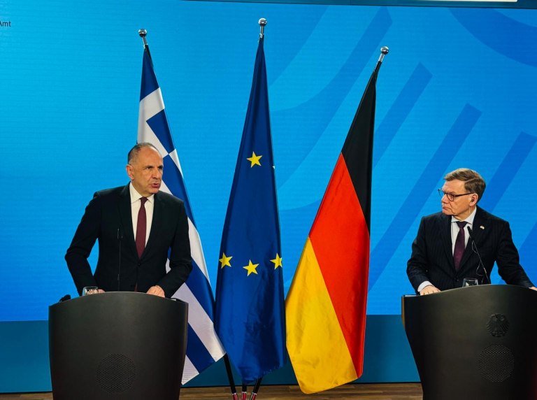 Ιράν, Τουρκία, γερμανικές επανορθώσεις στο τραπέζι Γεραπετρίτη και Βάντεφουλ  Τι ειπώθηκε και δεν ανακοινώθηκε