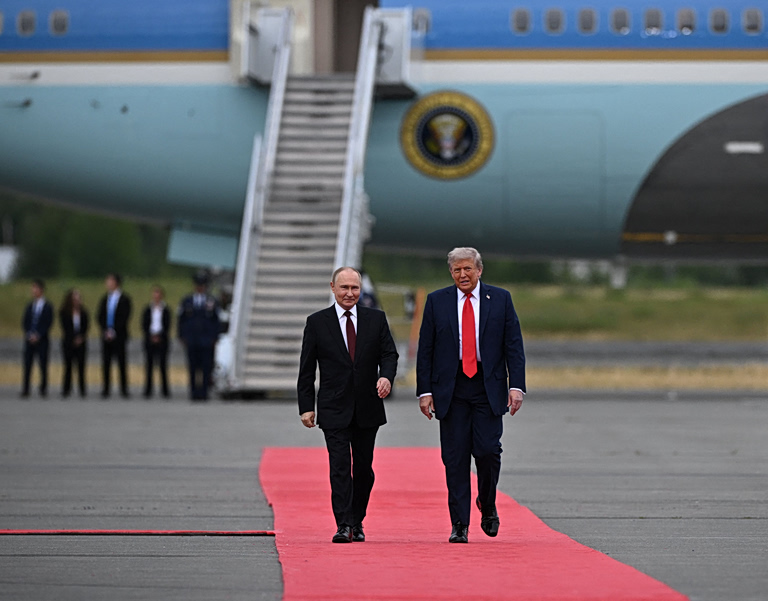 Και τώρα Ουκρανία; Γιατί