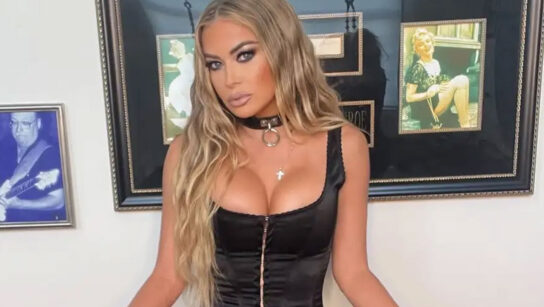 Carmen Electra: Αποχαιρετά τον