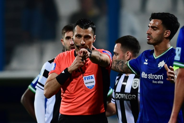 Ούτε τα προσχήματα Φωτιάς και Βεργέτης