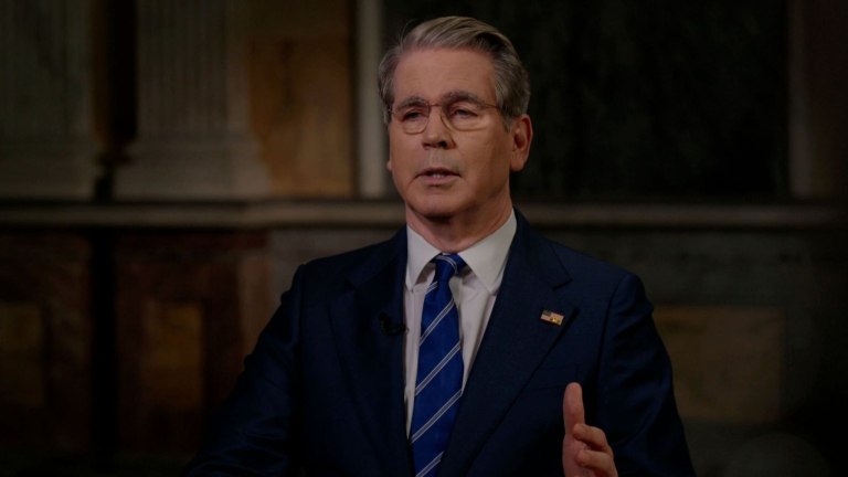 Ιράν: Οι ΗΠΑ θα προστατεύσουν τα πλοία στα Στενά του Ορμούζ όταν αυτό καταστεί εφικτό, λέει ο Μπέσεντ