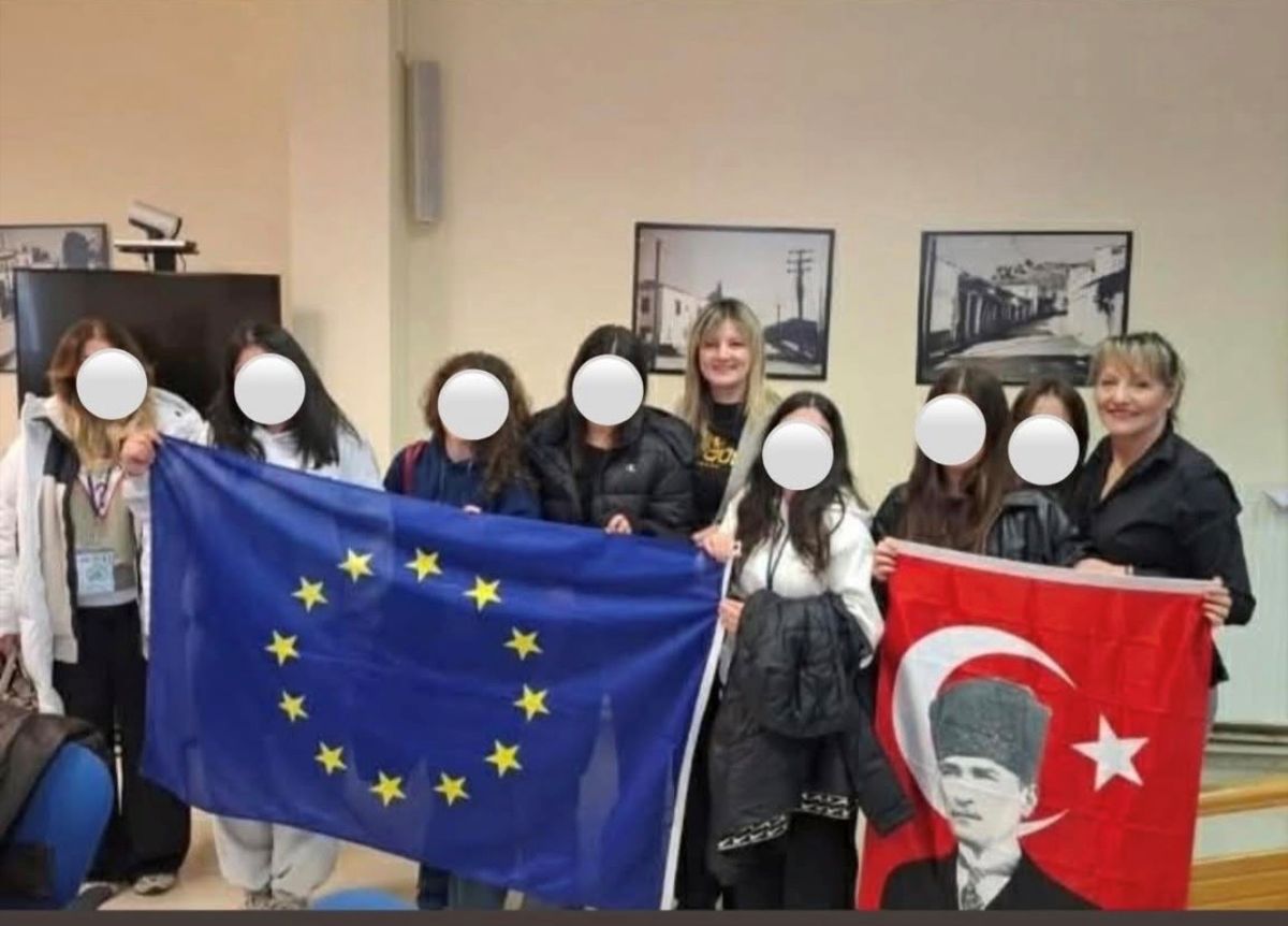 Πολιτική αντιπαράθεση στον