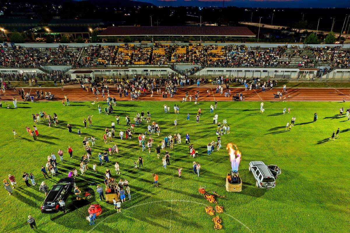 Οι ισχυροί άνεμοι ανέβαλαν