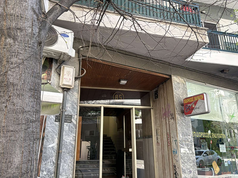 Λάρισα: Νεκρές βρέθηκαν δύο