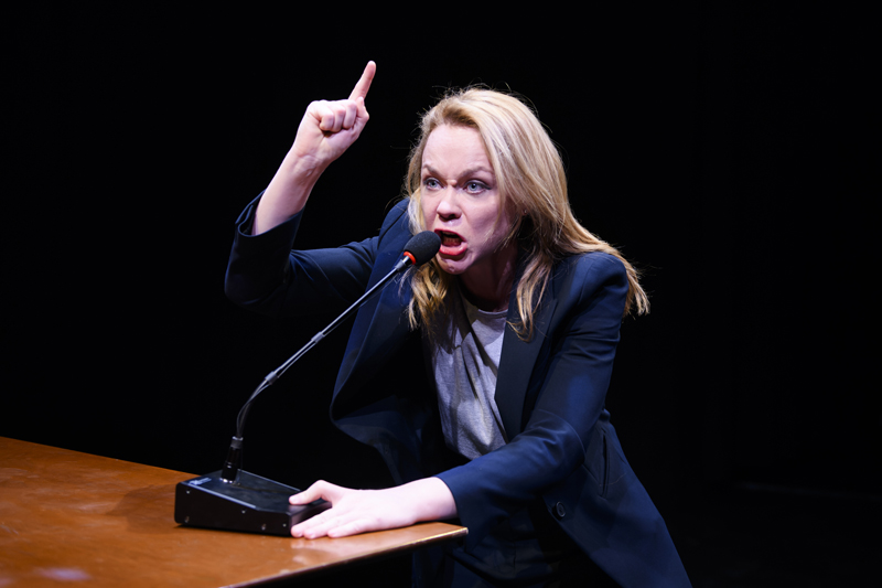 Το συγκλονιστικό Prima Facie με