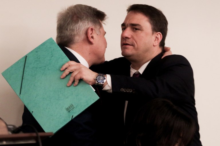 Συνέδριο ΠΑΣΟΚ: Ο Φαραντούρης θα συμμετάσχει στα τραπέζια διαλόγου