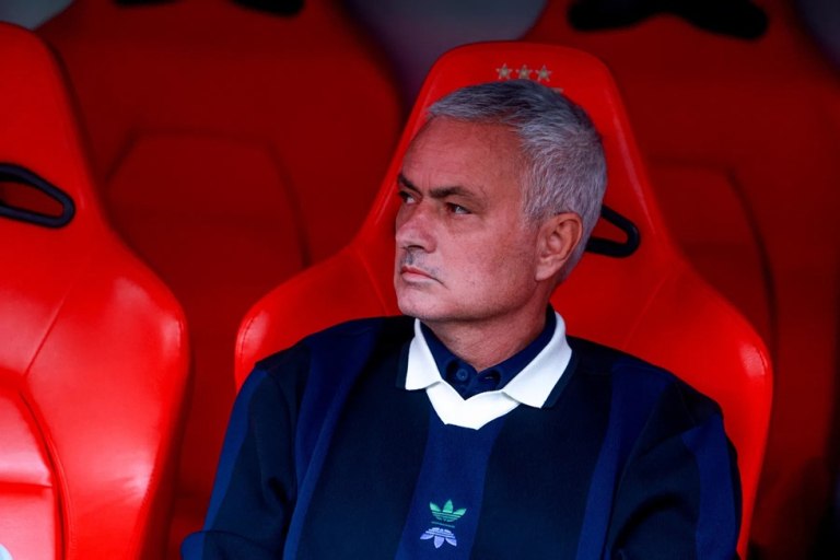 Ο Μουρίνιο άρχισε τα όργανα