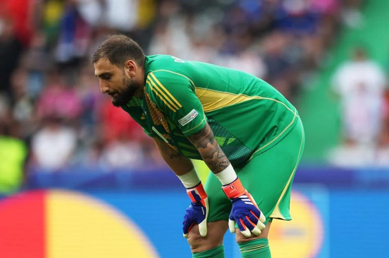 O προπονητής της Λιντς