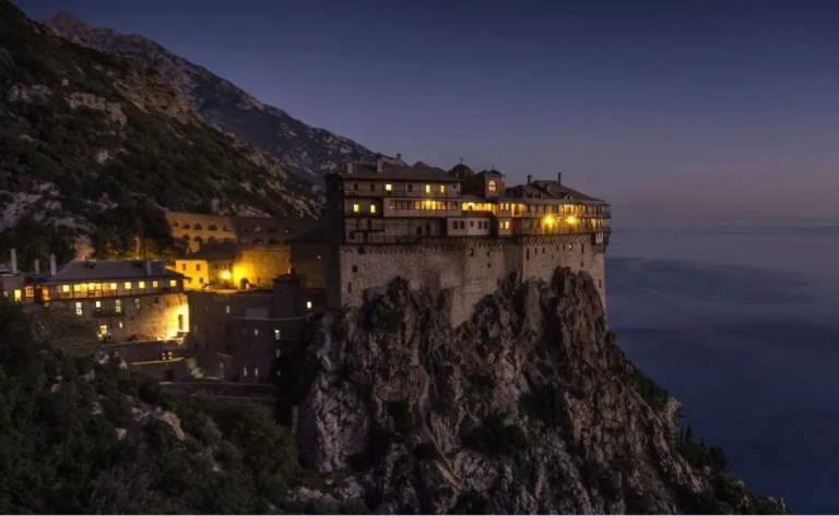 Σεισμός στο Άγιον Όρος  Θέλει προσοχή αλλά δεν υπάρχει λόγος ανησυχίας  Τι λένε οι σεισμολόγοι