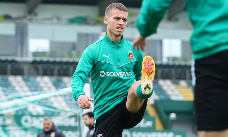 Ρήξη χιαστού ο Μπακούλας,