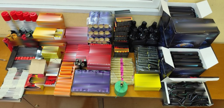 Περισσότερα από πέντε κιλά