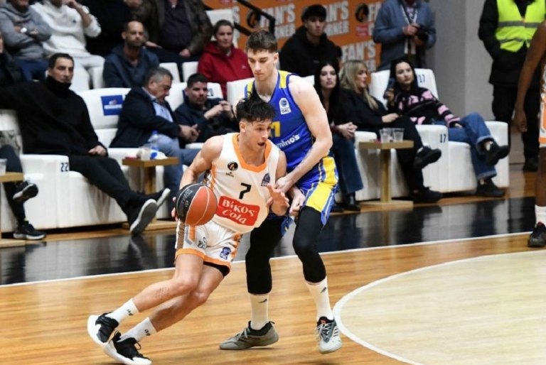 Ο Μπαζίνας είναι από τα πιο hot ονόματα του καλοκαιριού  Η πρόταση του ΠΑΟΚ και το ενδιαφέρον των αιωνίων