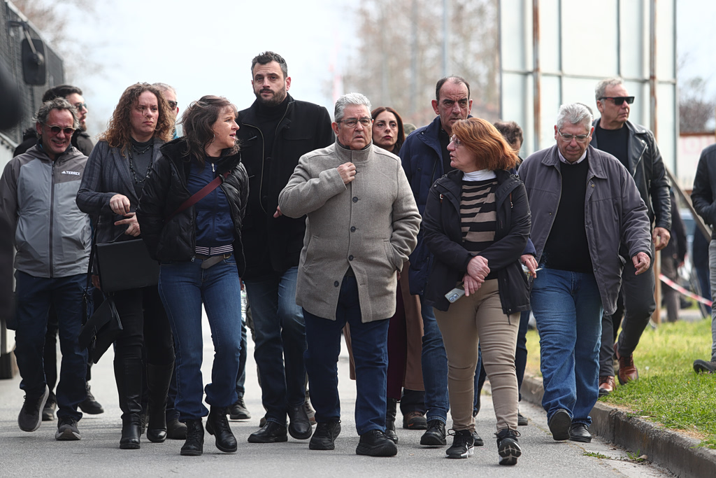 Δίκη Τέμπη  Κουτσούμπας: Εμείς θα είμαστε μαζί με τον ελληνικό λαό και τους συγγενείς των θυμάτων στους δρόμους του αγώνα