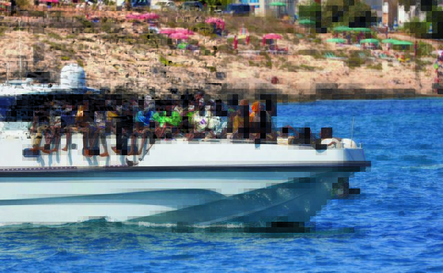 Δίδυμα κοριτσάκια