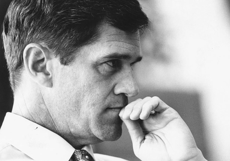 Κίνηση ματ της Νότιας Αφρικής έναντι των ΗΠΑ: Στέλνει πολιτικό του Απαρτχάιντ να καλοπιάσει τον Τραμπ