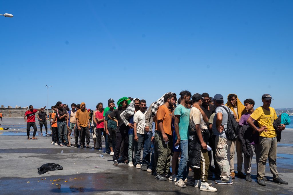 Πιο κοντά σε return hubs επί