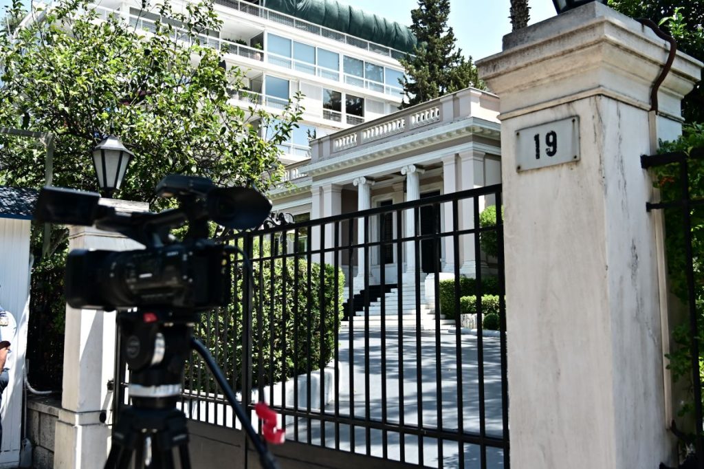 Κυβερνητικές πηγές: Ο κ.