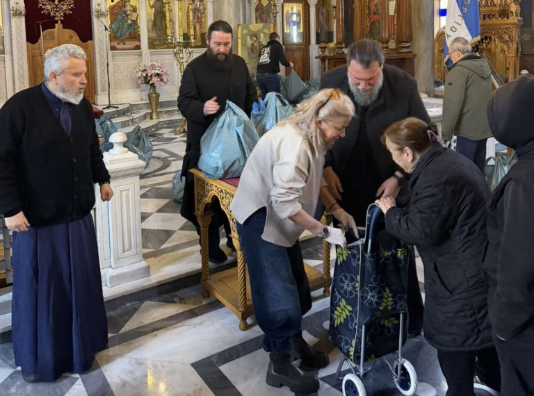 Δέματα Αγάπης από την Ιερά Μητρόπολη Νέας Ιωνίας