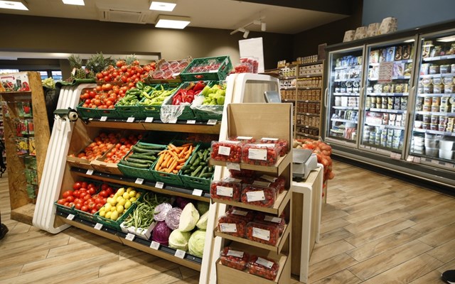 Βουτιά του πληθωρισμού στο