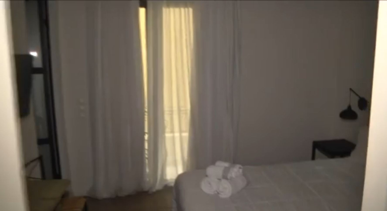 Αυτοψία στο δωμάτιο που