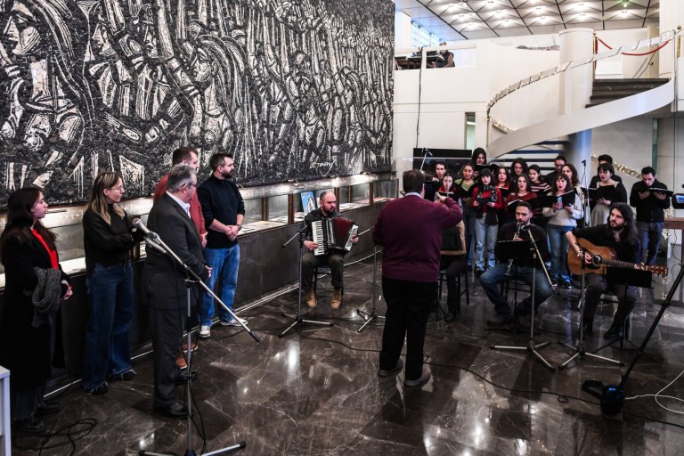 Αγωνιστικά κάλαντα άκουσε ο Κουτσούμπας  Οι λαοί έχουν τη δύναμη να γίνουν οι πρωταγωνιστές των εξελίξεων