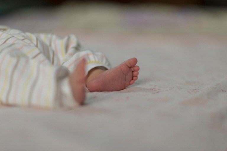 Ηράκλειο: Βρέφος βρέθηκε νεκρό στην κούνια του από την μητέρα του