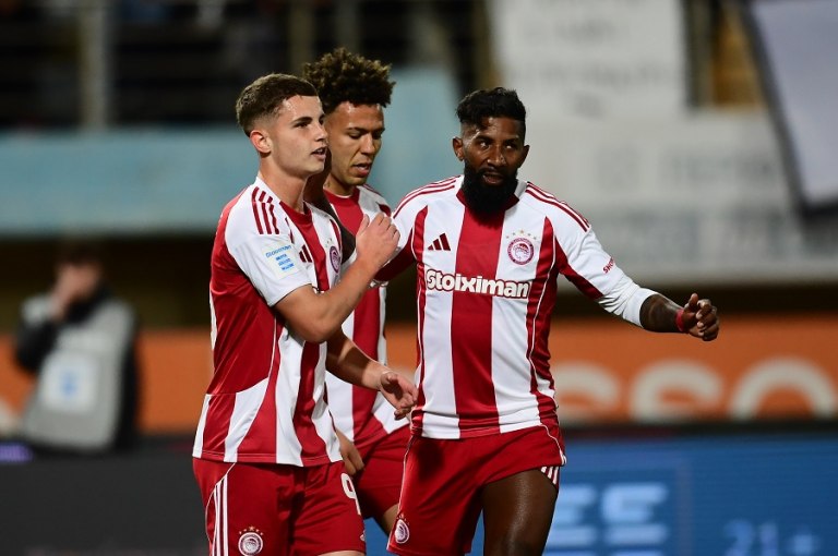 Super League: Ξανά στην κορυφή της βαθμολογίας ο Ολυμπιακός  Το υπόλοιπο πρόγραμμα