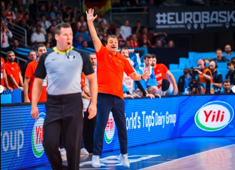 Η αντίδραση του Ντένις