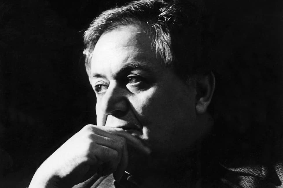 Ο 9.58fm της ΕΡΤ3 τιμά τον Μάνο