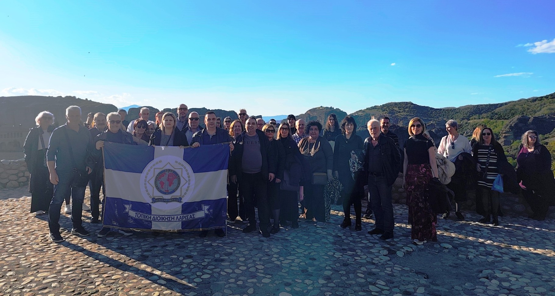 Στα Μετέωρα μέλη της