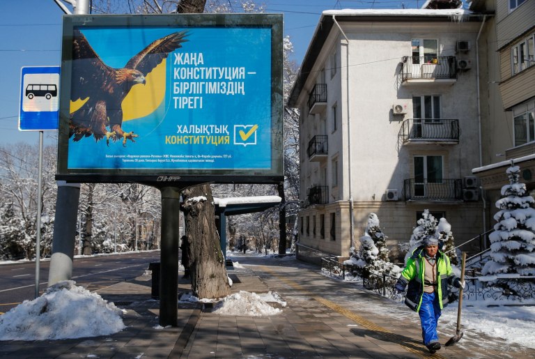 Δημοψήφισμα στο Καζακστάν για την ψήφιση νέου Συντάγματος