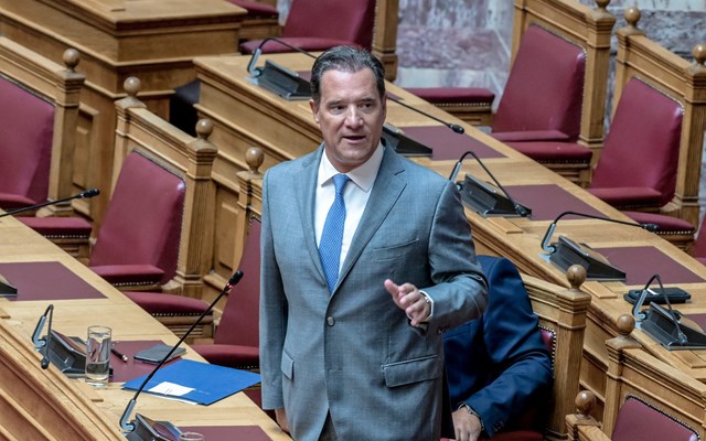 Άδ. Γεωργιάδης: "Το φακελάκι