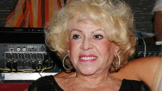 Καίτη Γκρέυ: Άνοιξε η