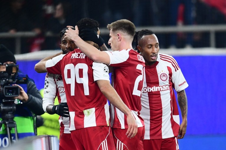 Ο Ολυμπιακός ψάχνει μόνο