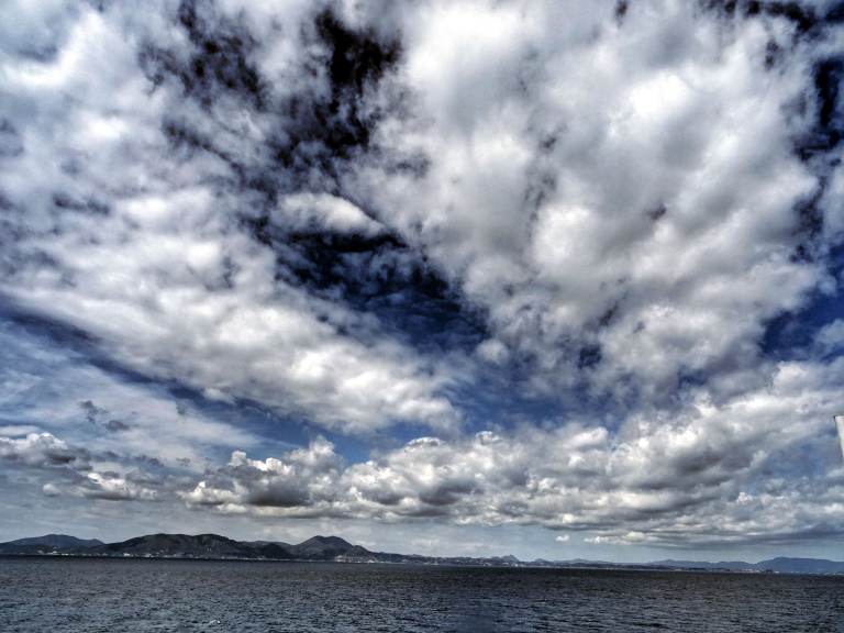 Καιρός: Άνοδος της θερμοκρασίας τη Δευτέρα  Πού θα βρέξει