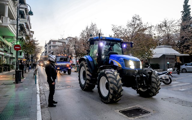 Οι κινήσεις της κυβέρνησης μετά το "όχι" των αγροτών στον διάλογο. Αναζητούνται λύσεις στον "γόρδιο δεσμό"