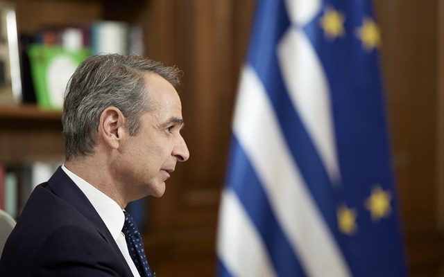 Bloomberg: Ο Μητσοτάκης προχωρά